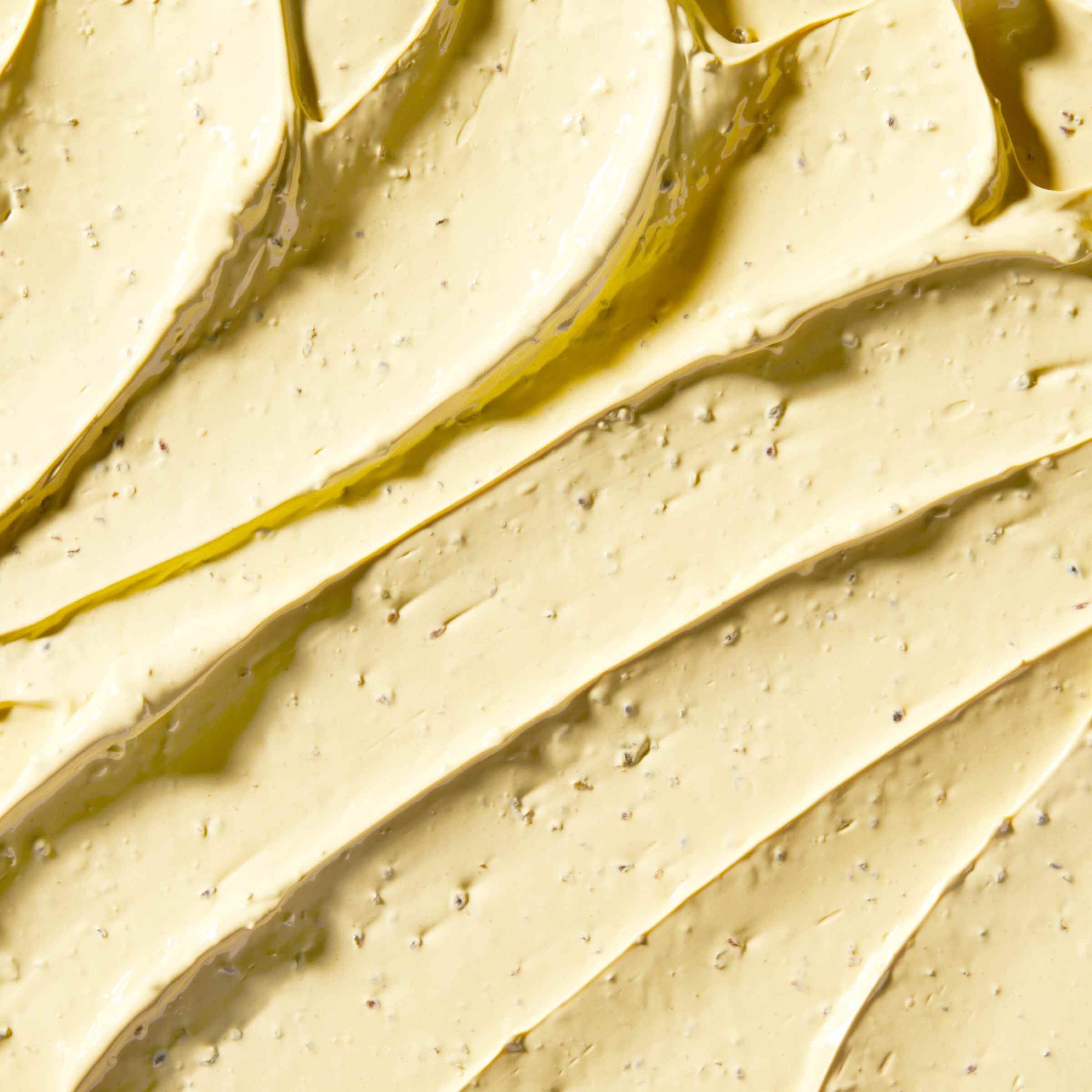 Turmeric & Cranberry Seed Energizing Radiance Mask