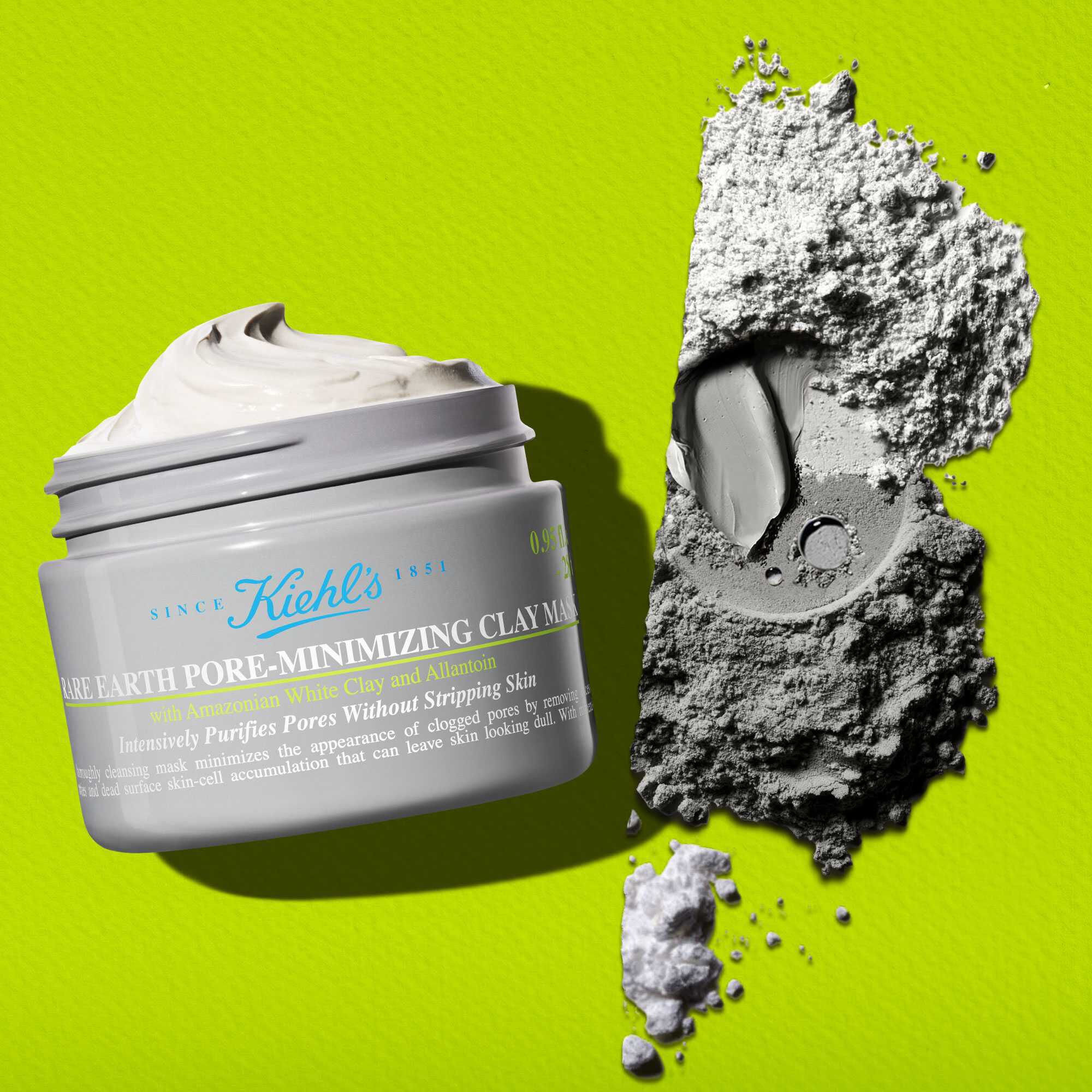 Meltanyos kereskedesből szarmazo amazoniai feher agyagot tartalmaz, 96%-ban biologiailag lebomlo formula es 30%-ban ujrahasznositott muanyag (PCR) tegely